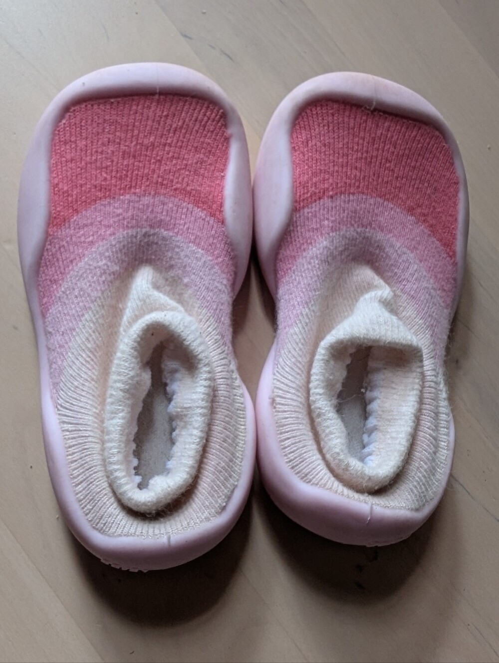 Pink Gradient Slip-On Sock Shoes Toddler 4 New Walkers